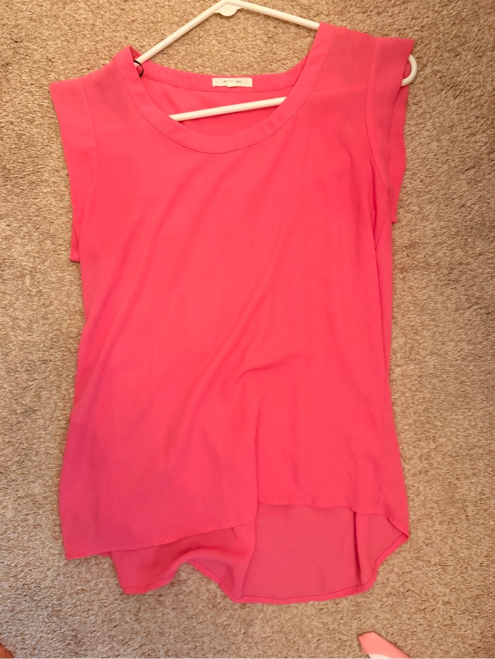 Pleione Hot Pink Sleeveless Scoop Neck Tank